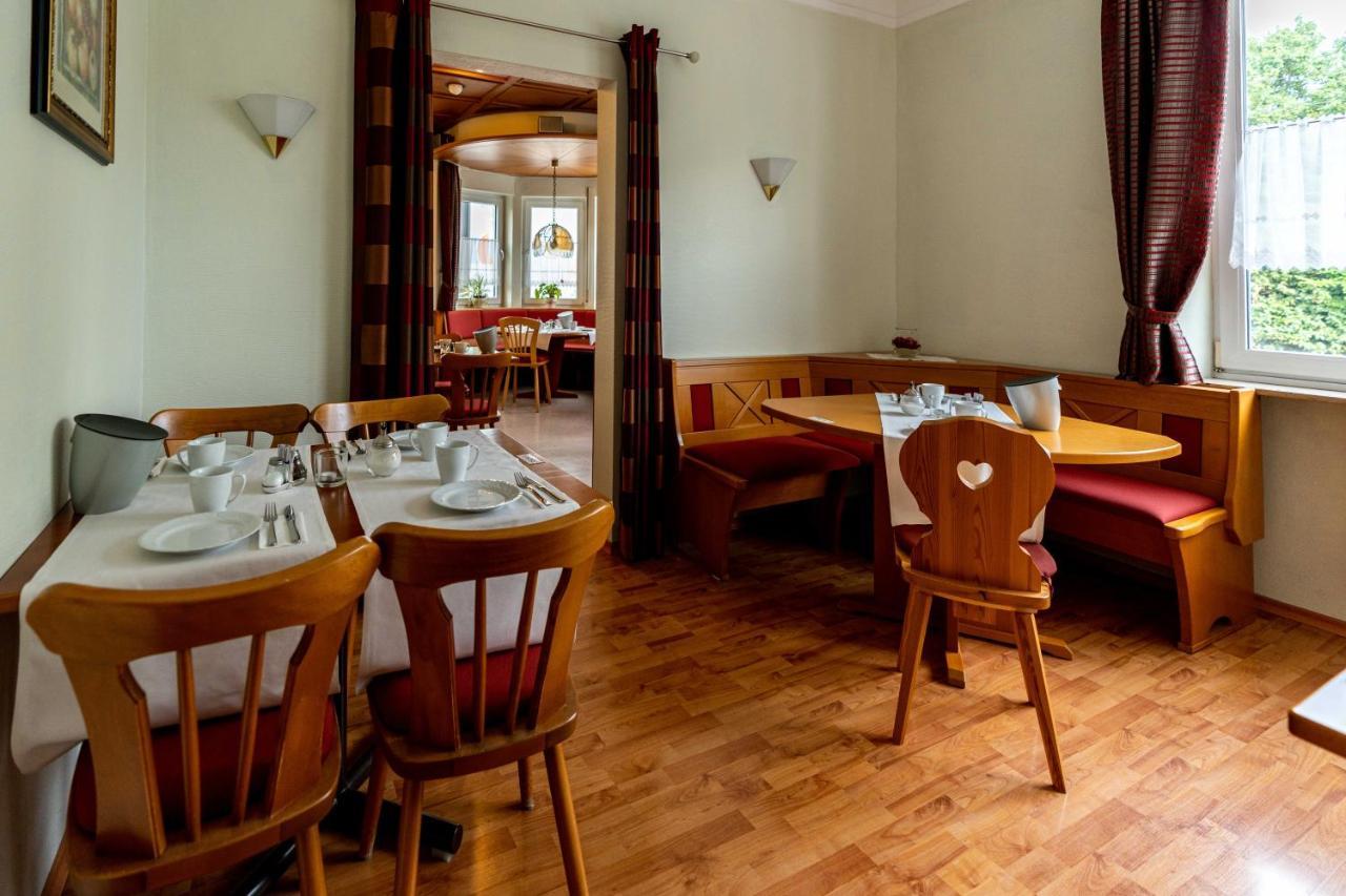 Hotel Am Roemerplatz Улм Екстериор снимка
